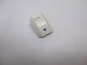 Lego Sklon zakřivený 2 × 2 s okraji se samolepkou bílá (30602)